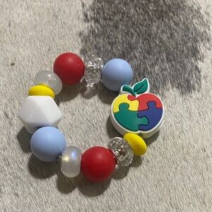 Colorful Puzzle Apple Beaded Bracelet - Red, Blue, Yellow, Green